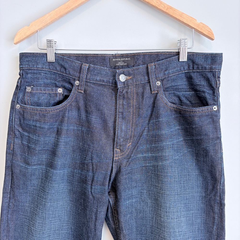 Banana Republic Boot Cut Jeans Dark Wash Denim Casual Relaxed Fit Blue Men 34/32 - Picture 2 of 10